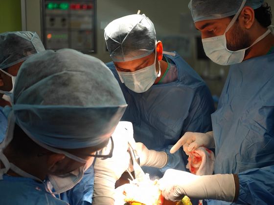 Dr. Shivaji Kolli, orthopaedic surgeon, in the operating theatre in Bengaluru (photo 13)