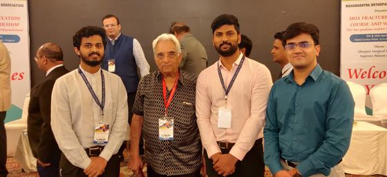 Dr. Shivaji Kolli at an orthopaedic academic event (photo 32)